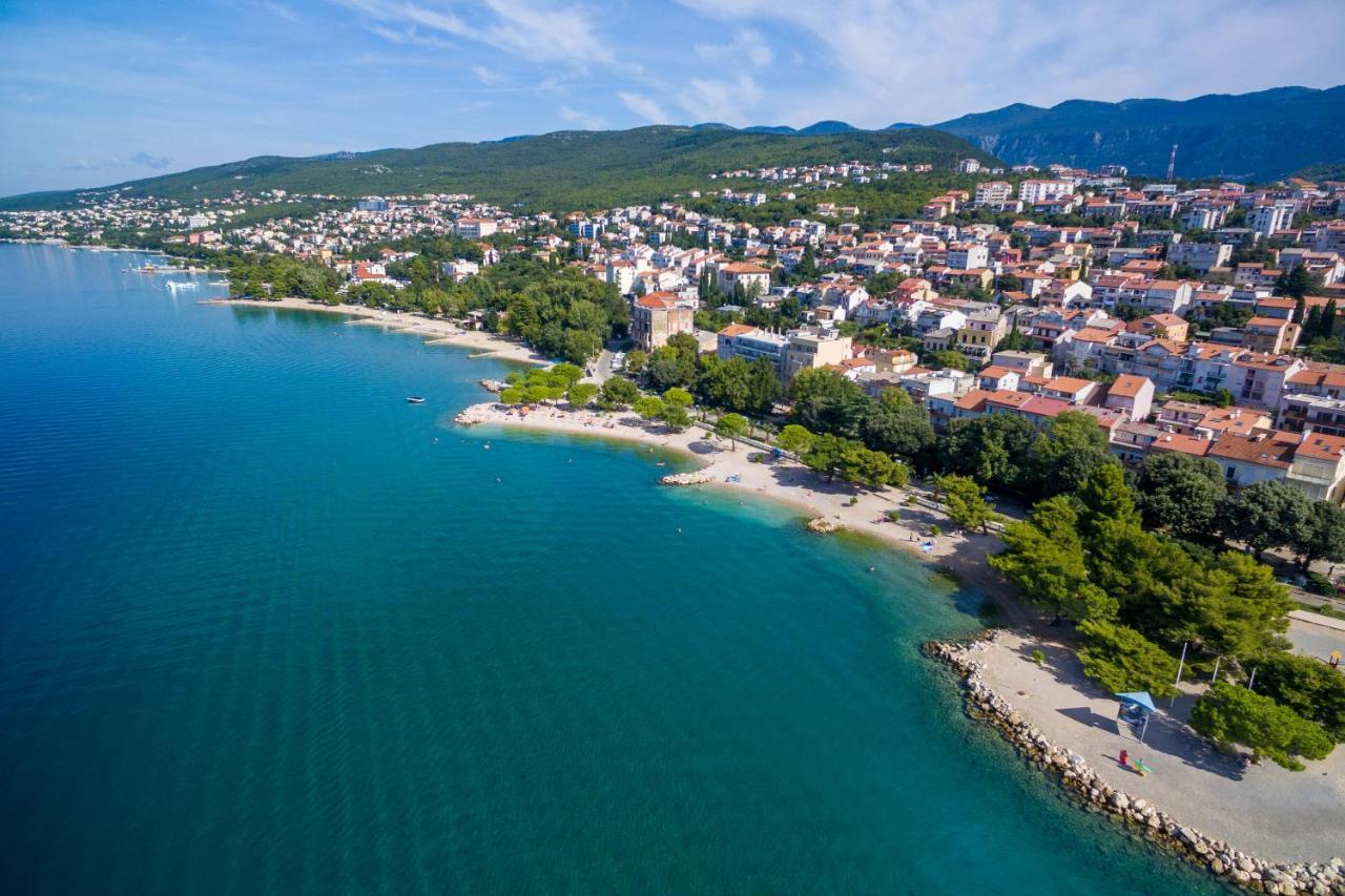 House Beach House Crikvenica Bagian luar foto